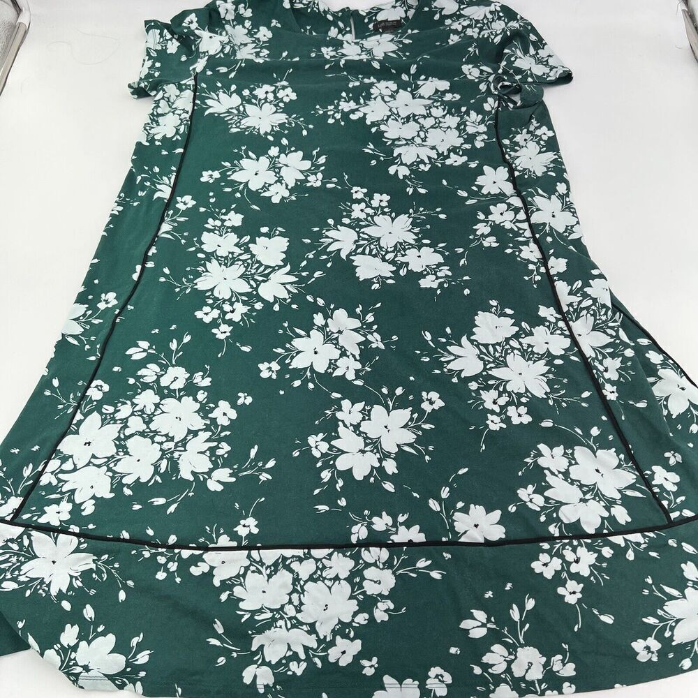 J. Jill Wearever Dress Size M Green White Floral Knee Length Stretch Keyhole